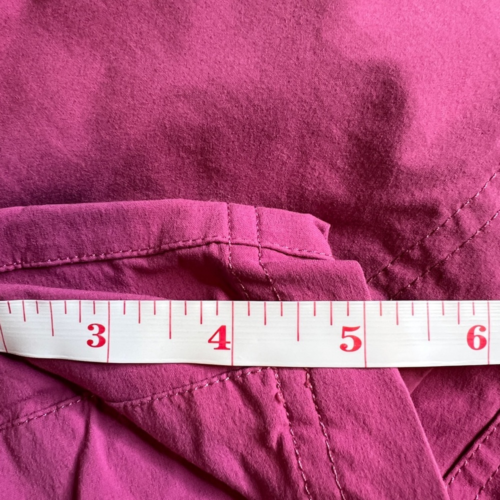 Patagonia Magenta Women's Hiking Shorts - Picture 7 of 7